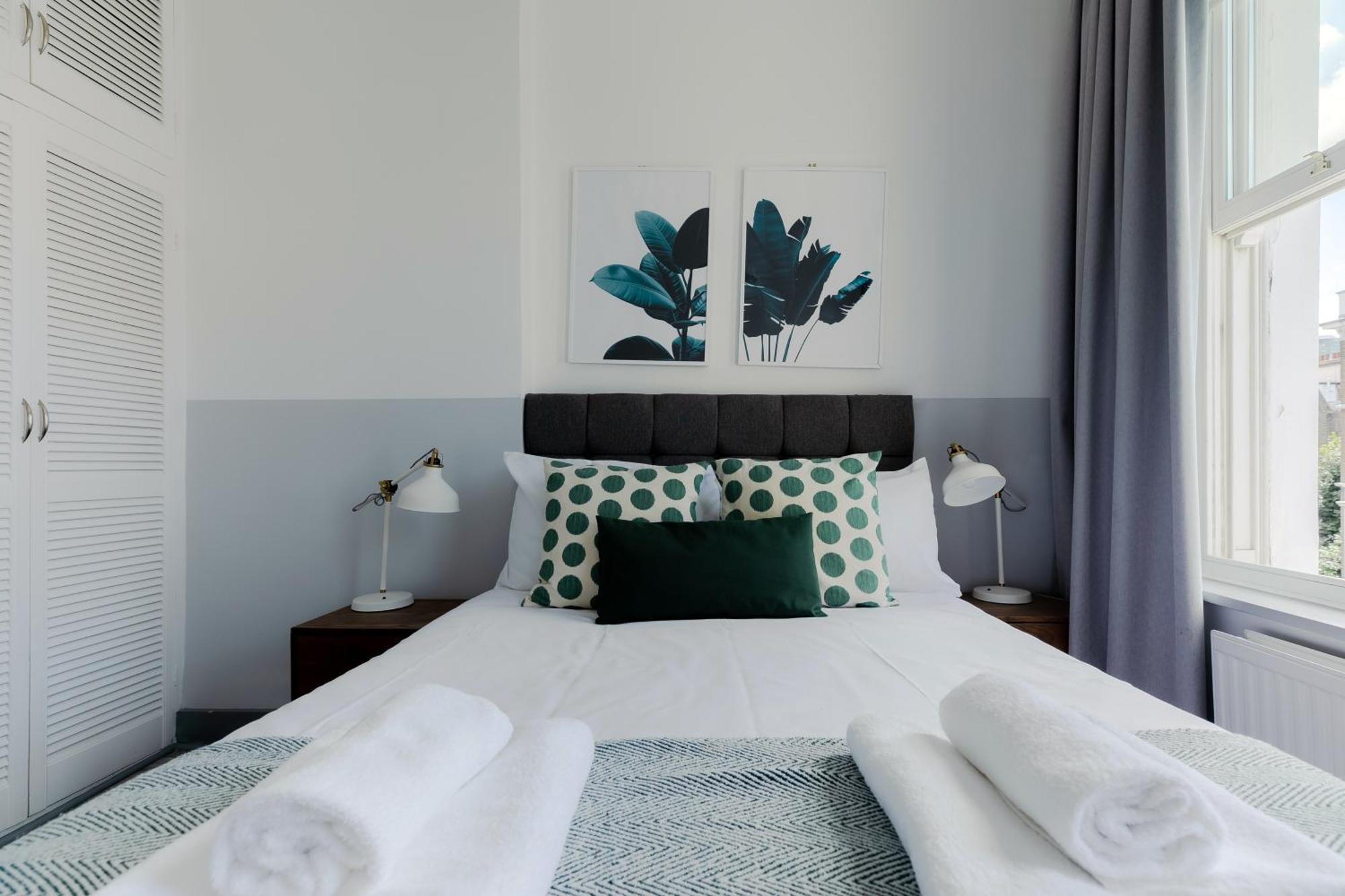 Modern Kensington Apartments Лондон Экстерьер фото