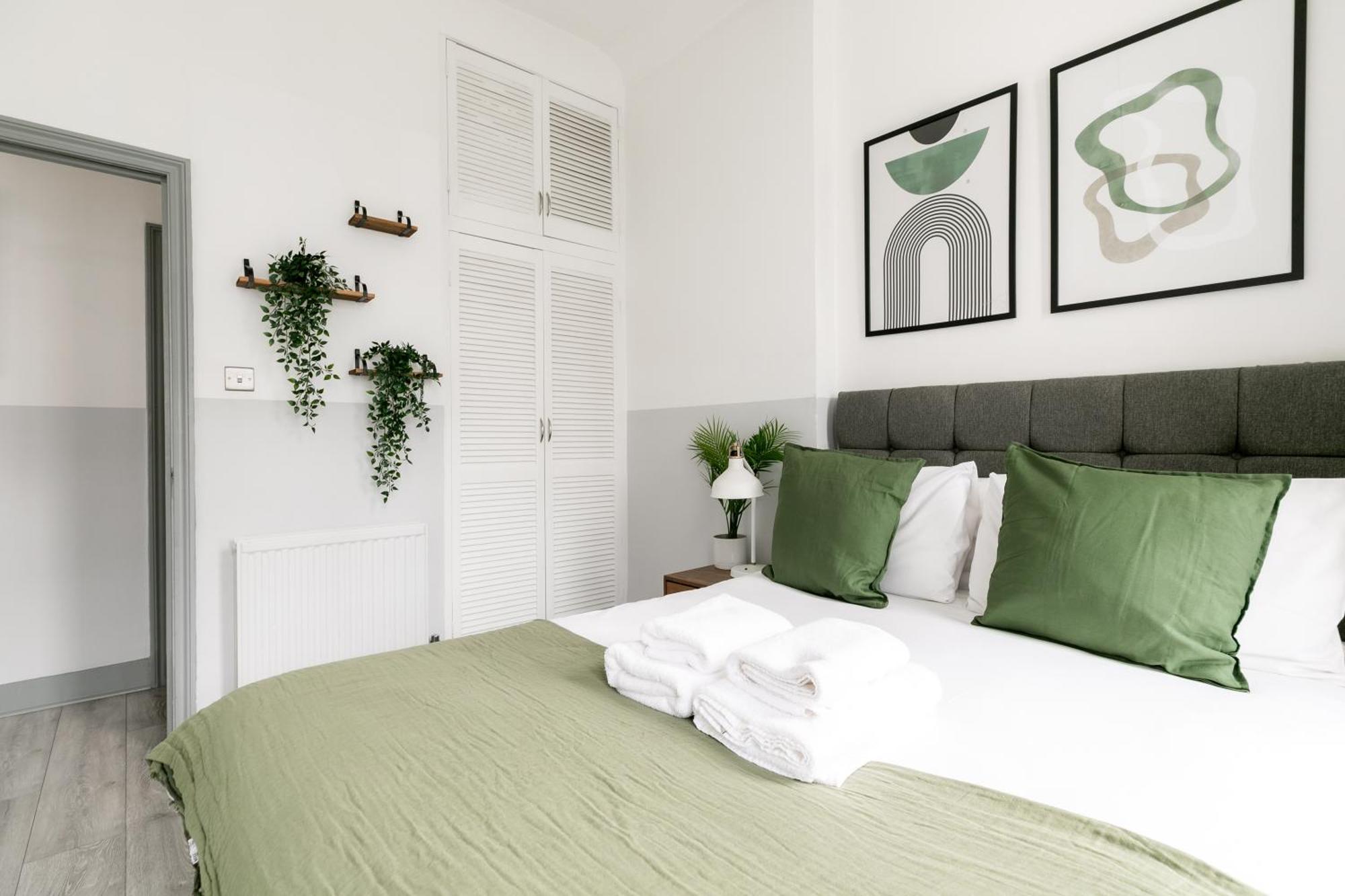 Modern Kensington Apartments Лондон Экстерьер фото