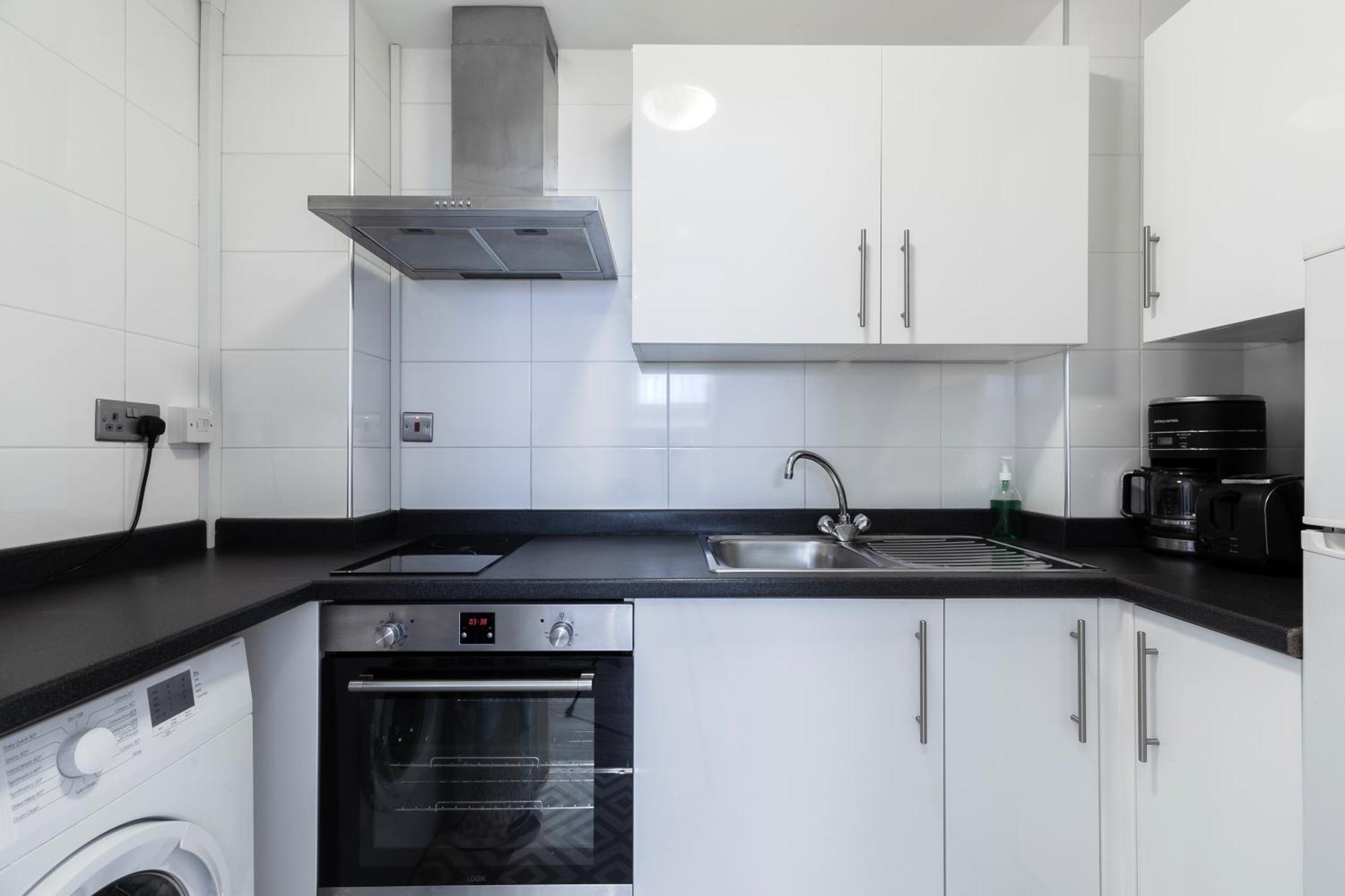 Modern Kensington Apartments Лондон Экстерьер фото